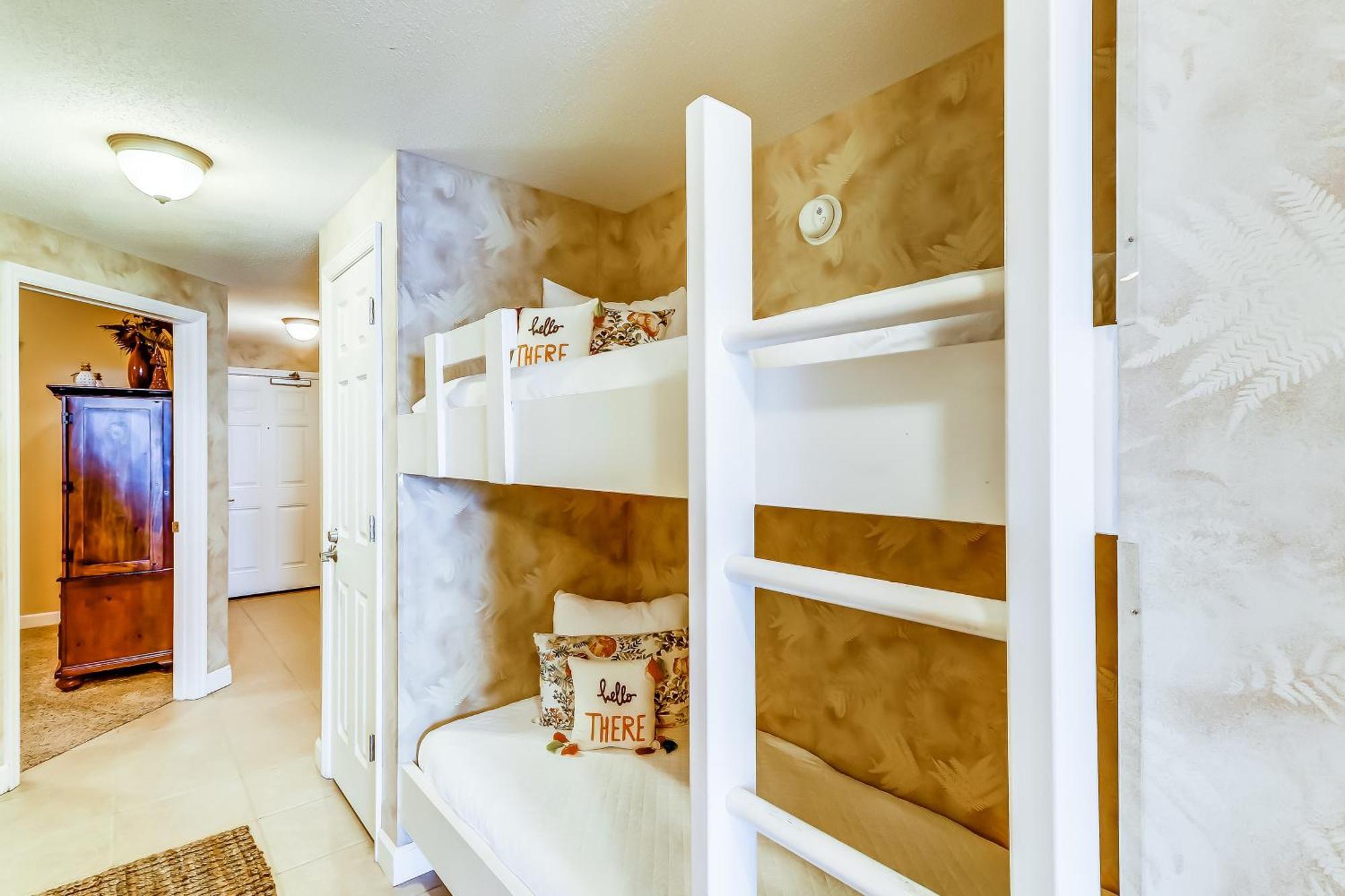 Seychelles Beach Resort I Panama City Beach Room photo